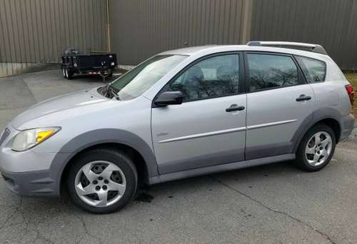 2005 Pontiac Vibe - cars & trucks - by owner - vehicle automotive sale for sale in Bangor, ME