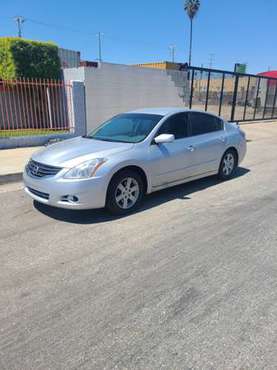 07 Nissan Altima 4 cylinder automatic for sale in Carson, CA