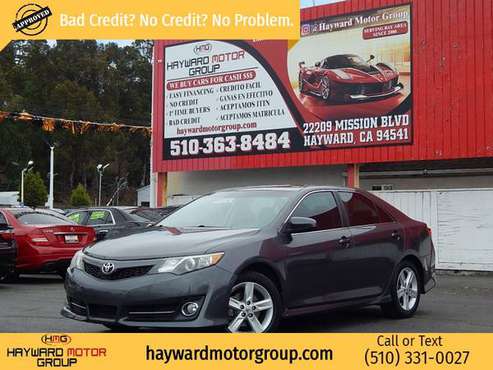 2014 Toyota Camry SE Low Miles Navigation Bluetooth 4 cyl Clean for sale in Hayward, CA
