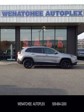 2017 Jeep Cherokee 75th Anniversary Edition - - by for sale in Wenatchee, WA