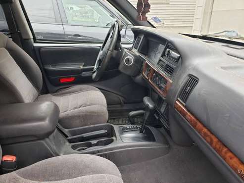 1997 Jeep Grand Cherokee Laredo for sale in Sioux City, IA