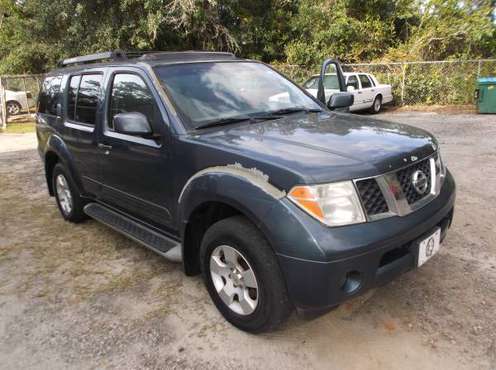 CASH SALE!2005 NISSAN PATHFINDER! SUV-$1995 - cars & trucks - by... for sale in Tallahassee, FL