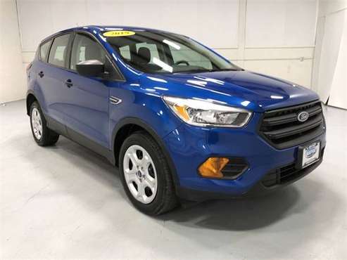 2019 Ford Escape S with - - by dealer - vehicle for sale in Wapakoneta, OH