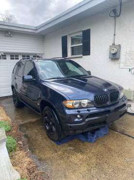 Bmw x5 2006 for parts for sale in Philadelphia, PA
