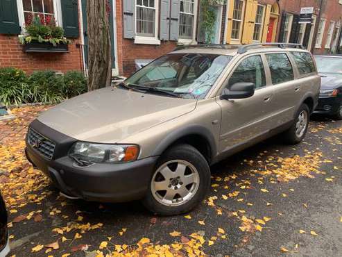 2004 Volvo XC70 - cars & trucks - by owner - vehicle automotive sale for sale in Philadelphia, PA