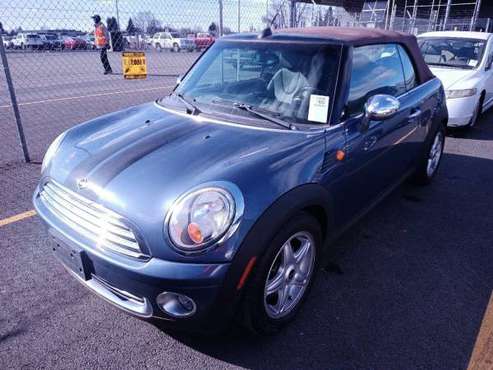 Low miles Convertable 2009 mini cooper - - by dealer for sale in Richland, WA
