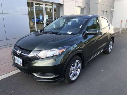 2018 Honda HR-V LX CALL/TEXT - - by dealer - vehicle for sale in Gladstone, OR