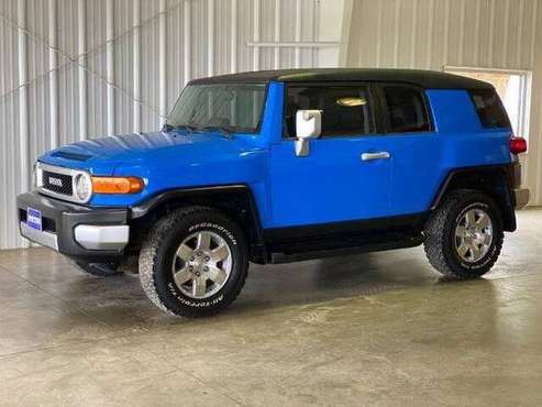 2007 Toyota FJ Cruiser - Voodoo Blue - One Owner - Service Records! for sale in La Crescent, WI