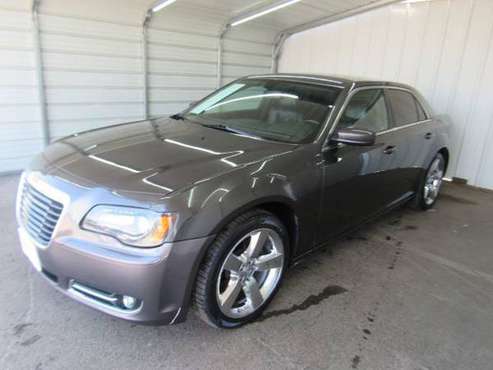 2013 Chrysler 300 s - - by dealer - vehicle automotive for sale in Dallas, TX