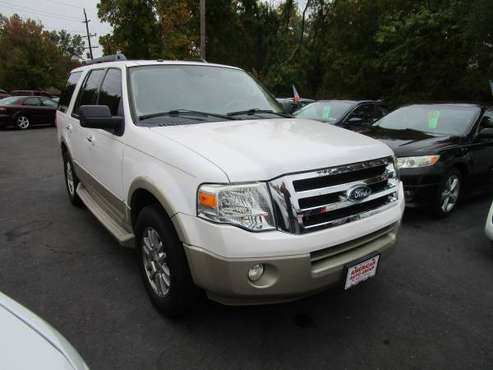 2010 FORD EXPEDITION...3 rows...(warranty) for sale in Maple Shade, NJ