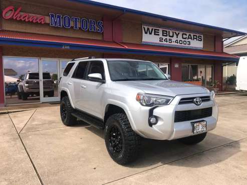 JUST LIFTED 3RD ROW 2020 TOYOTA 4RUNNER 4x4 - cars & trucks - by... for sale in Hanamaulu, HI