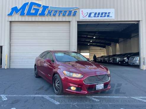 2013 Ford Fusion 4dr Sdn SE Hybrid FWD - - by dealer for sale in Sacramento , CA