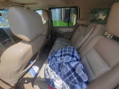 2008 Mercury Mountaineer for sale in Lincoln Park, MI