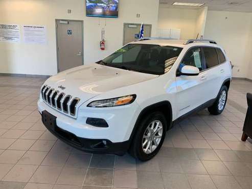 Don't Miss Out on Our 2014 Jeep Cherokee with 104,210 Miles-fairfield for sale in Bridgeport, NY