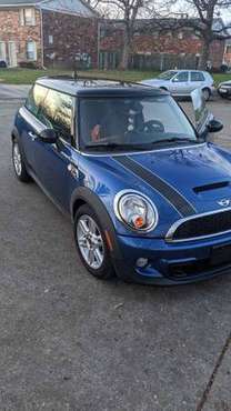 2012 mini cooper S - cars & trucks - by owner - vehicle automotive... for sale in Dublin, OH