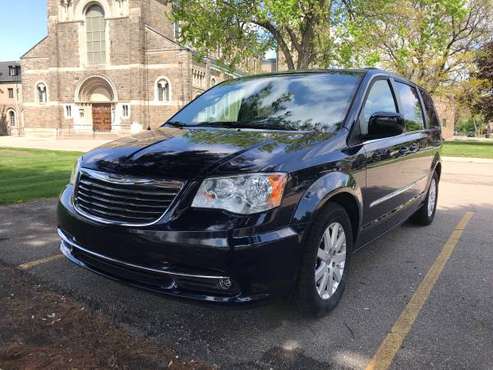 2016 Chrysler Town and Country only 52, 000 miles! for sale in Livonia, MI