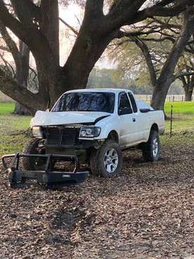 Wrecked 1997 Toyota Tacoma for sale in Graceville, AL