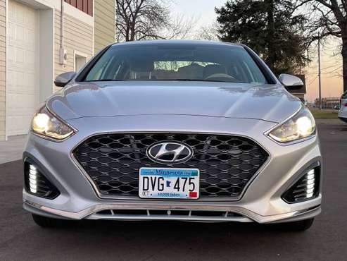 2018 Hyundai Sonata limited - cars & trucks - by dealer - vehicle... for sale in Newport, MN