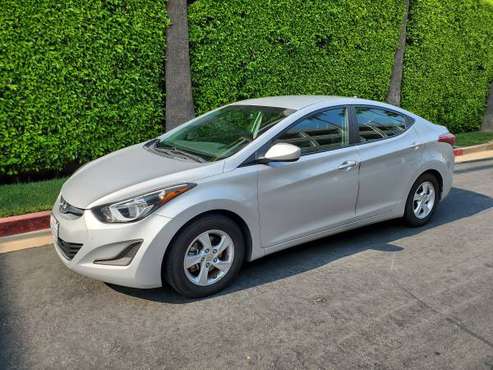 Hyundai Elantra SE 2014 - Low Miles and Clean Title - cars & trucks... for sale in Los Angeles, CA