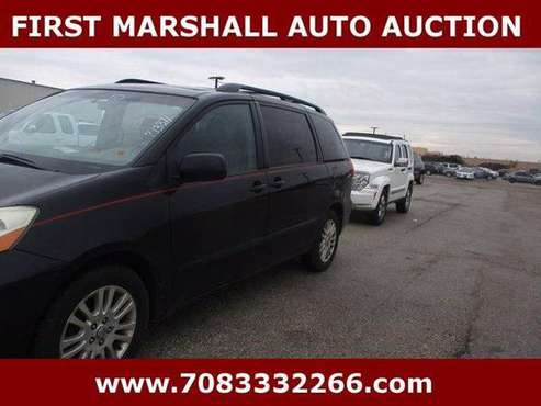 2010 Toyota Sienna XLE - Auction Pricing - - by dealer for sale in Harvey, IL