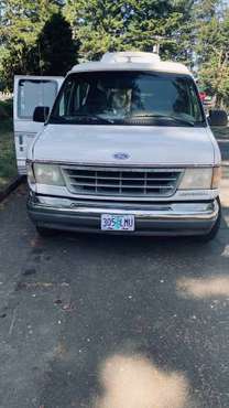 1996 Ford Econoline 150 Universal Van for sale in Portland, OR