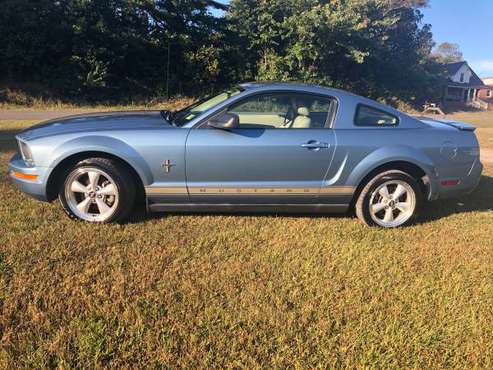 2007 Ford Mustang for sale in HILLSVILLE, VA