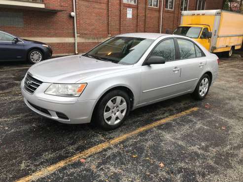 2010 Hyundai Sonata - cars & trucks - by owner - vehicle automotive... for sale in Oak Lawn, IL