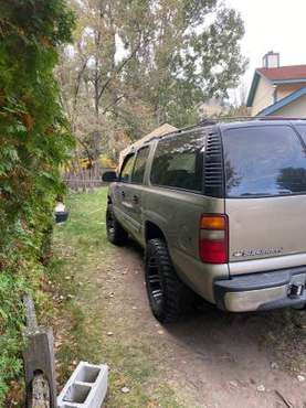 2000 Chevy suburban for sale in Missoula, MT