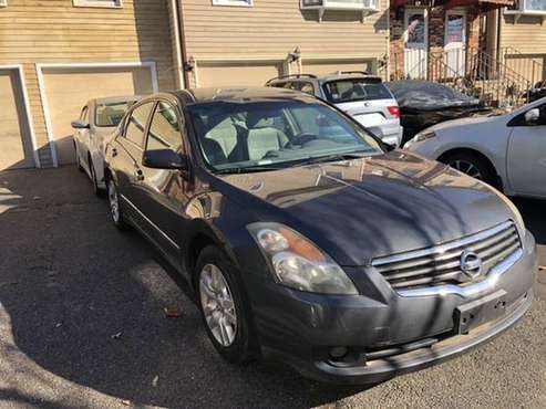 Nissan Altima - cars & trucks - by owner - vehicle automotive sale for sale in Bridgeport, NY