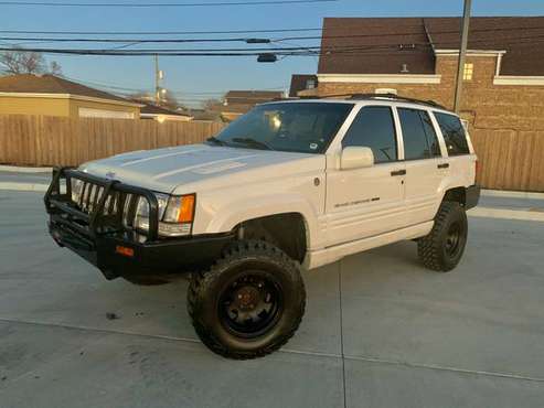 1998 Jeep Grand Cherokee 5.9 Limited - cars & trucks - by owner -... for sale in Chicago, IL