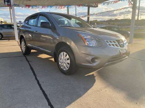 2015 NISSAN ROGUE SELECT AWD 46 K ONLY for sale in Bellevue, NE