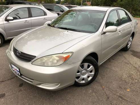 2004 TOYOTA CAMRY for sale in milwaukee, WI