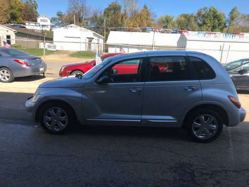 2003 Chrysler Pt Cruiser Limited LOW LOW MILES 92,000 RUNS GREAT!! -... for sale in Clinton, IA