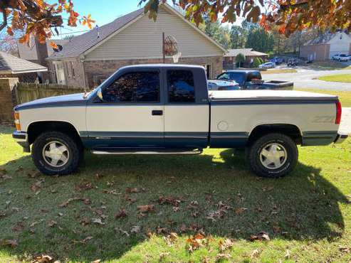 1990 Chevrolet Silverado Ext Cab 4x4 - cars & trucks - by owner -... for sale in Paragould, AR