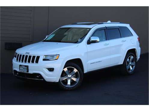 2015 Jeep Grand Cherokee 4WD AWD Overland Sport Utility 4D SUV -... for sale in Everett, WA