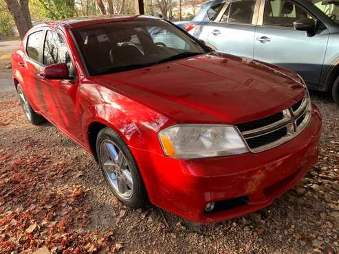 Dodge Avenger LUX 2011 - cars & trucks - by owner - vehicle... for sale in Salina, OK