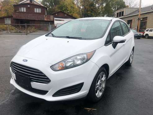 2015 Ford Fiesta - cars & trucks - by dealer - vehicle automotive sale for sale in Schenectady, NY
