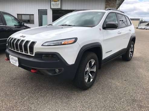 2016 Jeep Cherokee Trailhawk 4x4 - V6- Navigation - 12636 Miles. for sale in Wautoma, WI