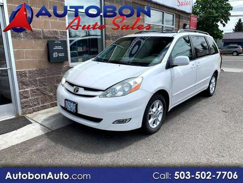 2006 Toyota Sienna 5DR XLE FWD 7-PASSENGER (NATL) for sale in Portland, OR