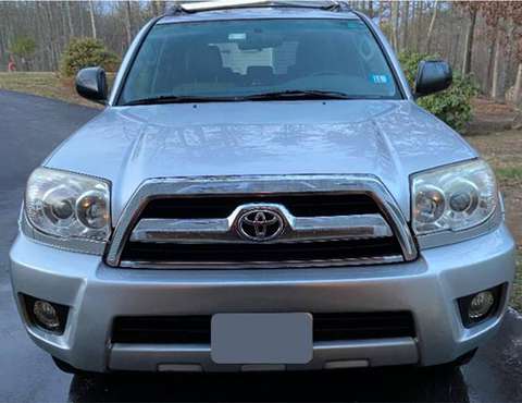 2007 Toyota 4Runner SR5 4WD - cars & trucks - by owner - vehicle... for sale in Lee, NH