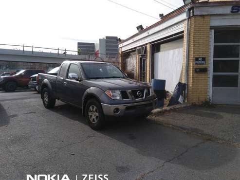Nissan Frontier King Cab 4x4 Nismo 6 speed Manual similar toTacoma -... for sale in Arlington, District Of Columbia