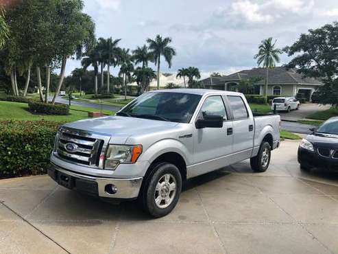 2011 Ford F150 XLT crew cab - cars & trucks - by owner - vehicle... for sale in Palm City, FL