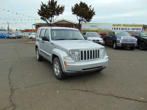 2012 JEEP LIBERTY 4WD - cars & trucks - by dealer - vehicle... for sale in Eugene, OR