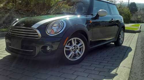 2013 Mini Cooper - cars & trucks - by owner - vehicle automotive sale for sale in Easton, PA