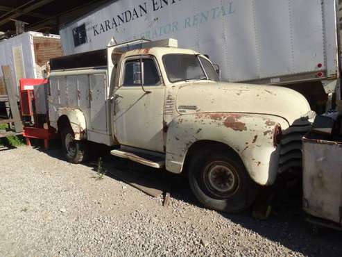 CHEVROLET 3600 CLASSIC TRUCK - cars & trucks - by dealer - vehicle... for sale in Los Angeles, CA