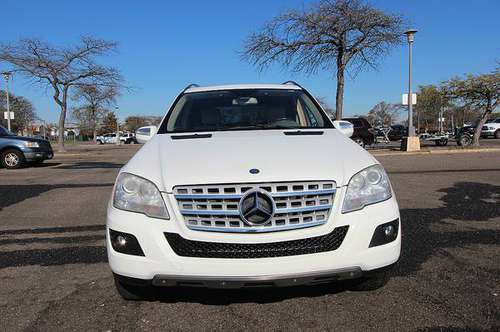 2010 MERCEDES BENZ ML 350 4MATIC PRESTINE CLEAN VEHICLE LOW MILEAGE... for sale in BELLMORE NY 11710, NY