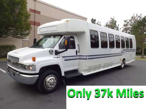 2004 Chevrolet C5500 28 Psngr Shuttle Bus:34K Miles Duramax Must See for sale in Auburn, WA
