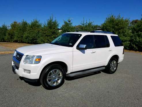 2010 Ford Explorer Limited 4X4 Fully Loaded One Owner V8 Navigation for sale in Chelmsford, MA