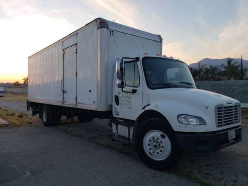 2007 Freightliner M2 26 feet box with lift gate - - by for sale in Fontana, CA