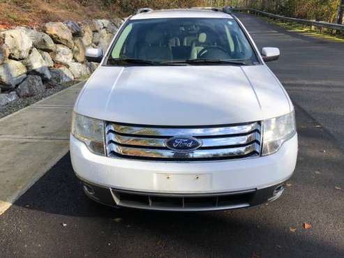 2008 Ford Taurus X AWD - cars & trucks - by owner - vehicle... for sale in Lynnwood, WA